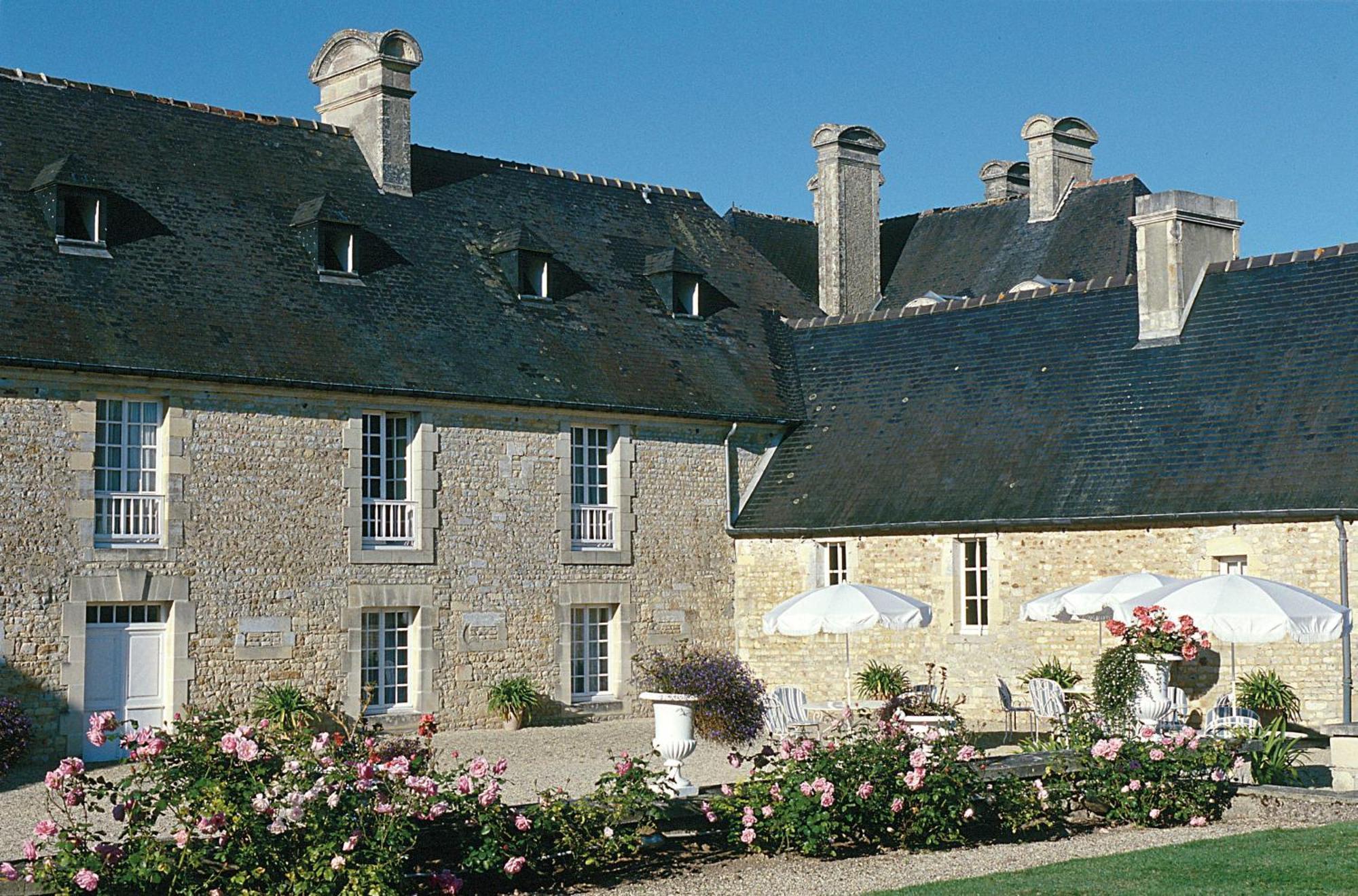 Chateau D'Audrieu ภายนอก รูปภาพ
